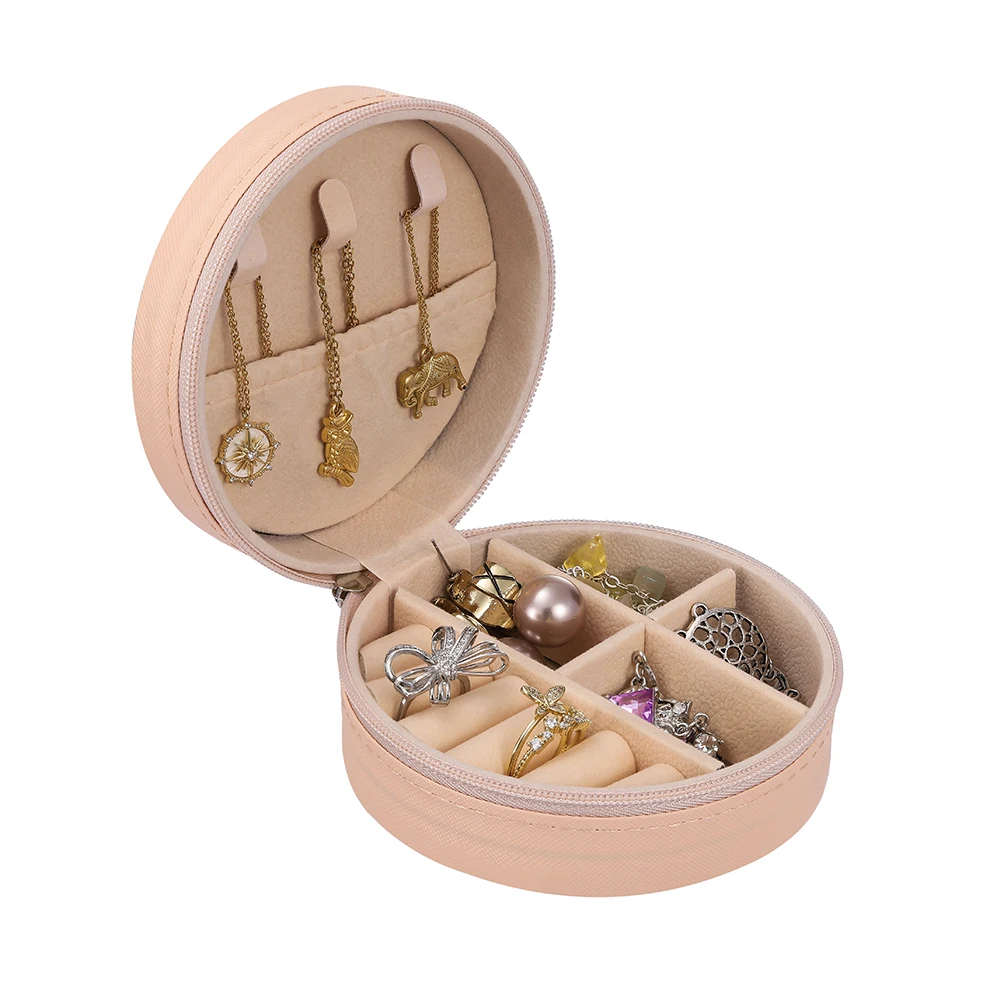 

Бархатная шкатулка для украшений