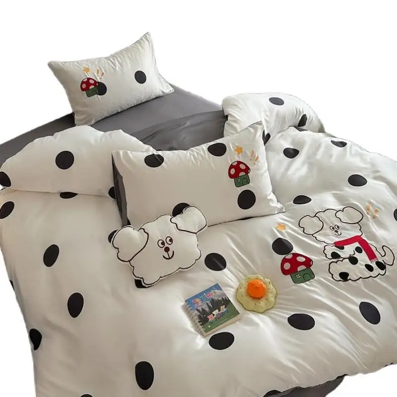 Летний легкий роскошный комплект постельного белья из ледяного шелка четырех