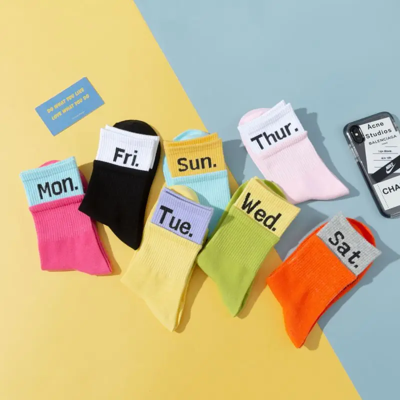 7Pairs Women's Middle Tube Socks Week Letters Stitching Contrast Color Street Cotton Socks Fashion Harajuku Casual Alphabet Sock