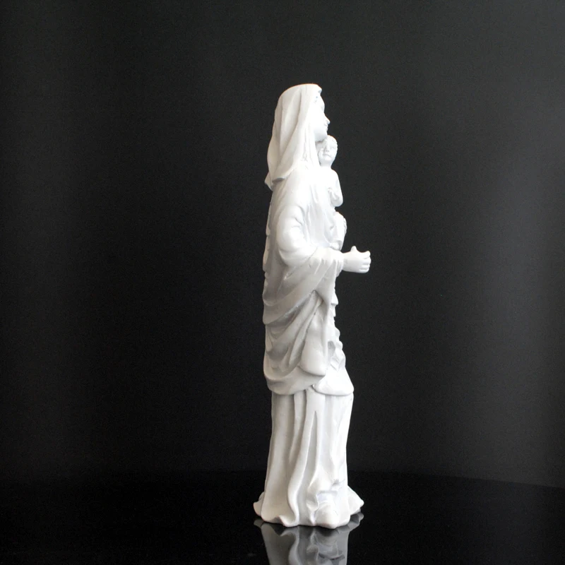 Дева Мария Скульптура Католический энтузиаст Подарки Статуэтка Из смолы Украшение комнаты Настольные ремесла Украшения для дома