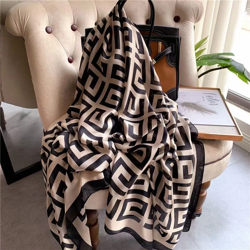 

2021 Luxury Brand Women Silk Scarf Beach Shawl and Echarpe Summer Wrap Designer Geometry Scarves Female Beach Stoles Bandana