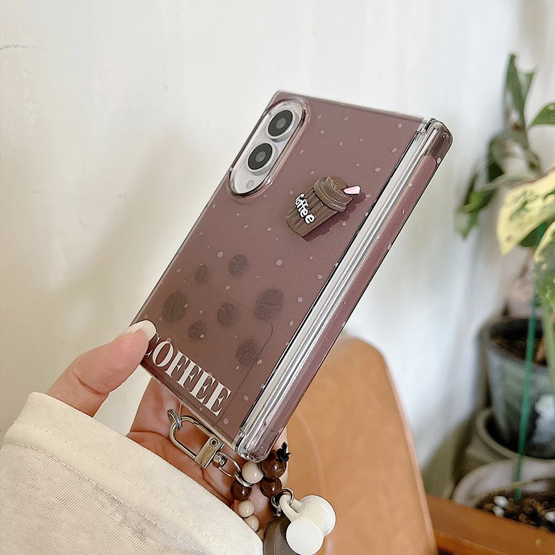 Фото Милый чехол для телефона с корейскими кофейными зернами для Samsung Z Fold 8 ZFold8, задняя крышка с цепочкой, милые чехлы для Galaxy ZFold8, жесткий чехол. №4