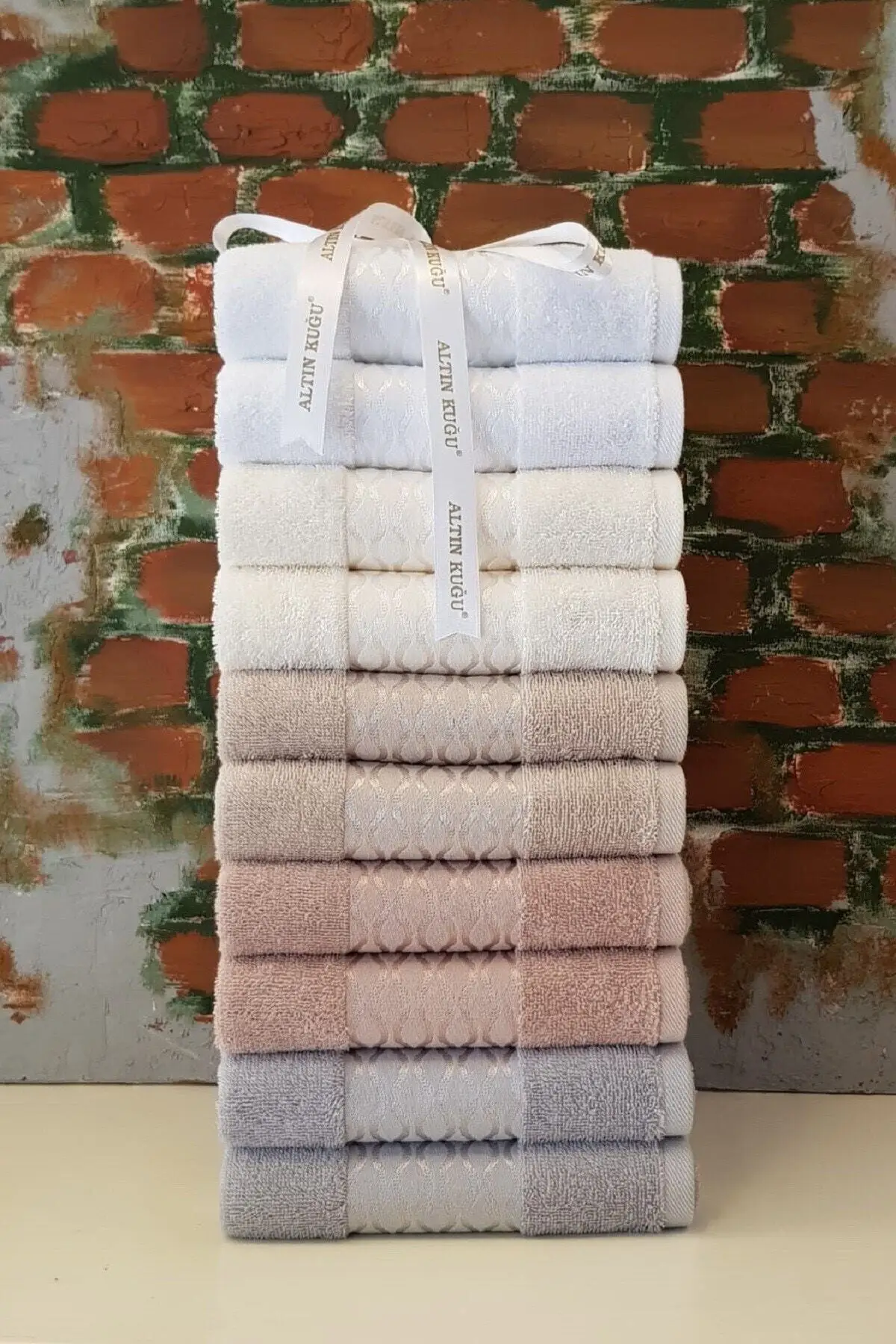 

Elissa Towel Set of 10 Colorful