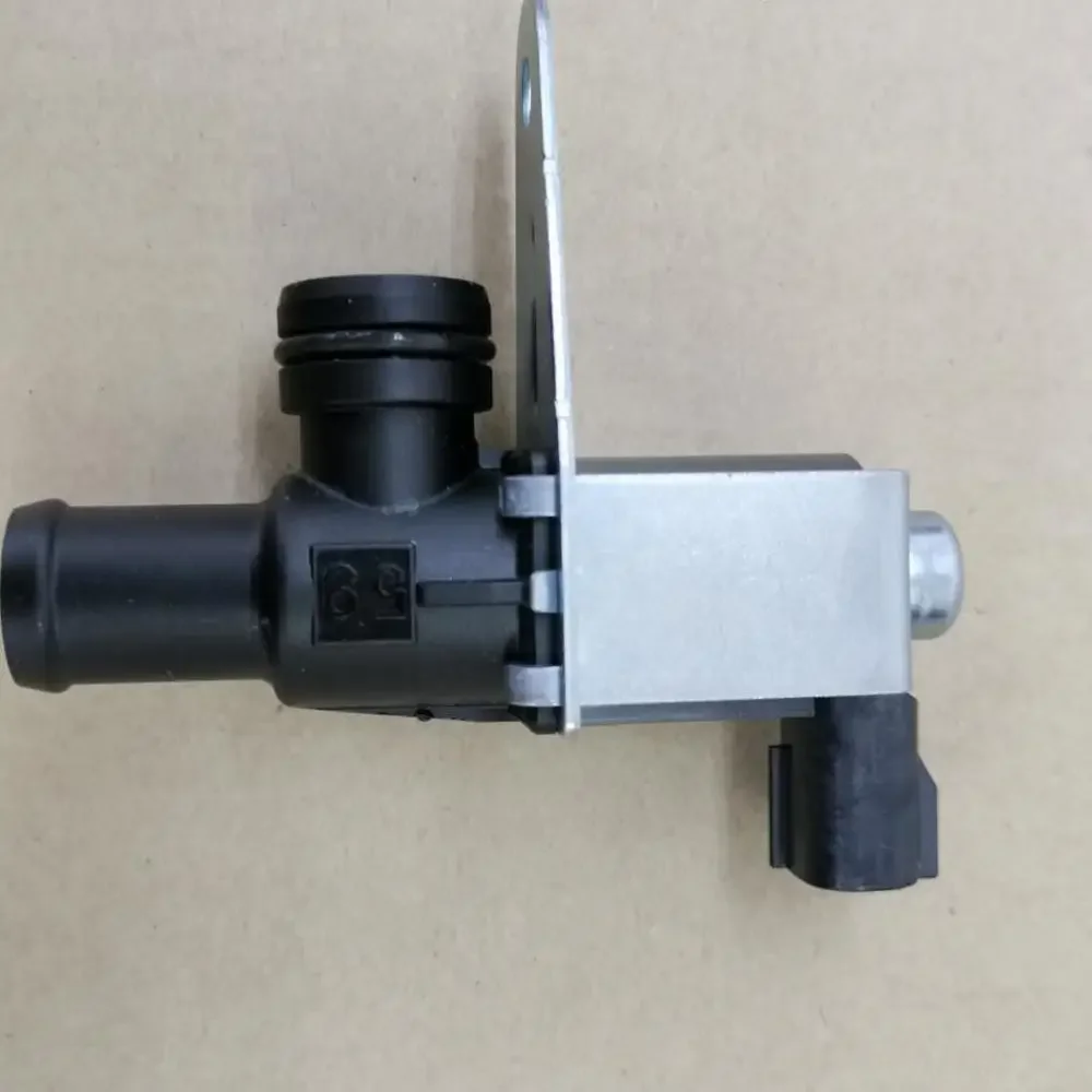 

Соленоид очищающего отверстия канистры OE K5T45792 (вакуумный клапан) K005T45792