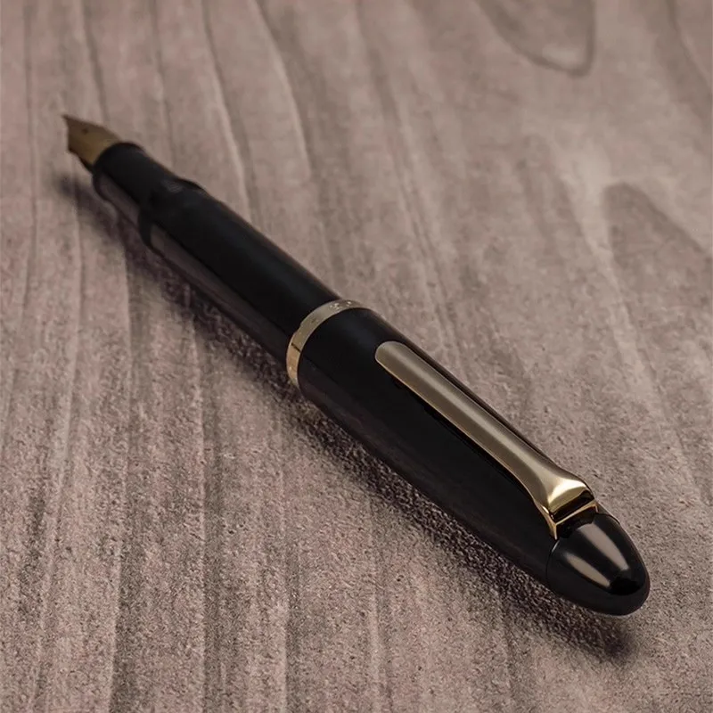 

Ручка SAILOR для письма