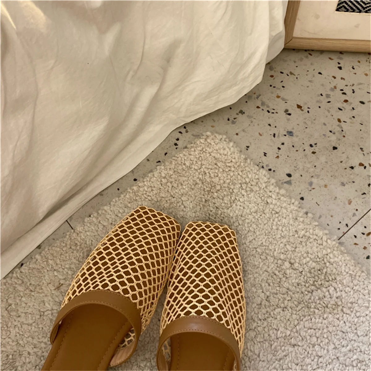 2022 Summer Hollow Woven Women's Slippers Outside Wear Retro Lazy Closed Toe Straw Sandals Women Flat Mules |