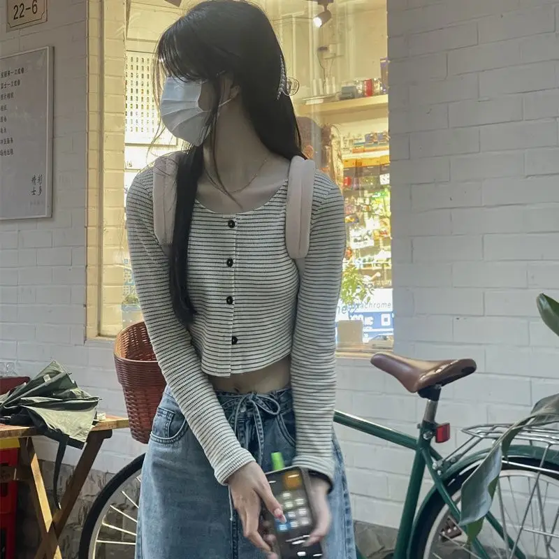 

Striped Korean Long Sleeve Tees Women Hotsweet High Waist Y2K Short Length Crop Tops Sexy Tshirts Bottoming Top Slim Fit