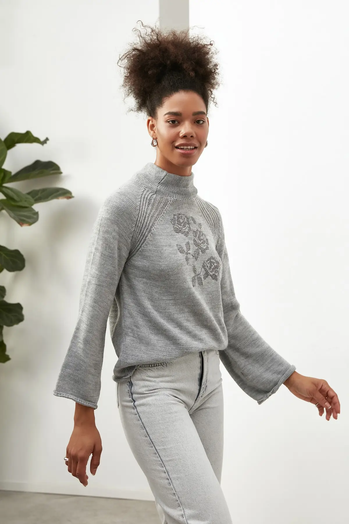 

Trendyol Knitwear Sweater TWOAW22KZ2880