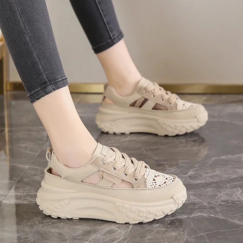 Женские массивные кроссовки кружевная обувь для папы на платформе лето 2024 модная