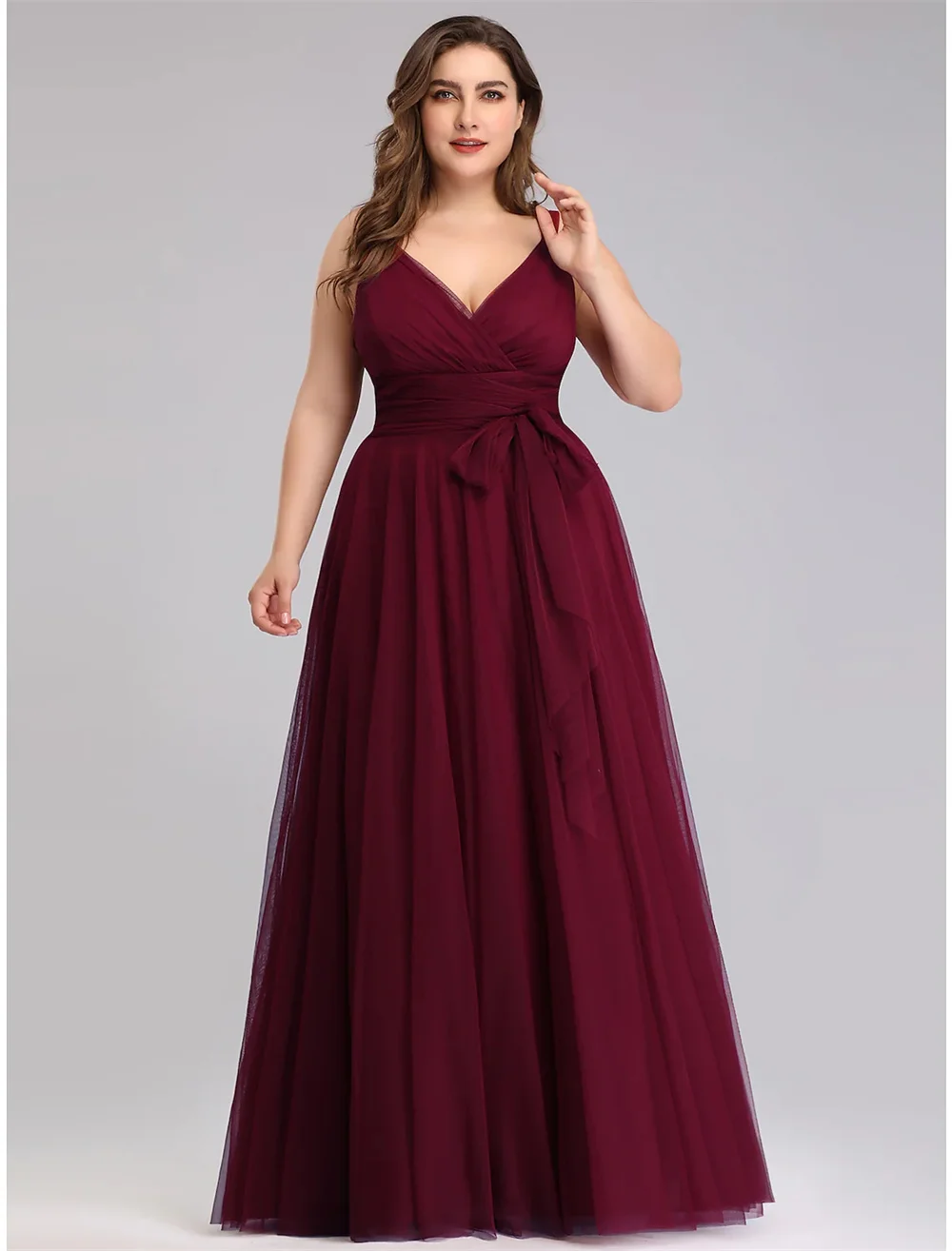 

A-Line Bridesmaid Dress V Neck Sleeveless Plus Size Floor Length Tulle with Bow(s) Ruching Bandage 2022 Open Back