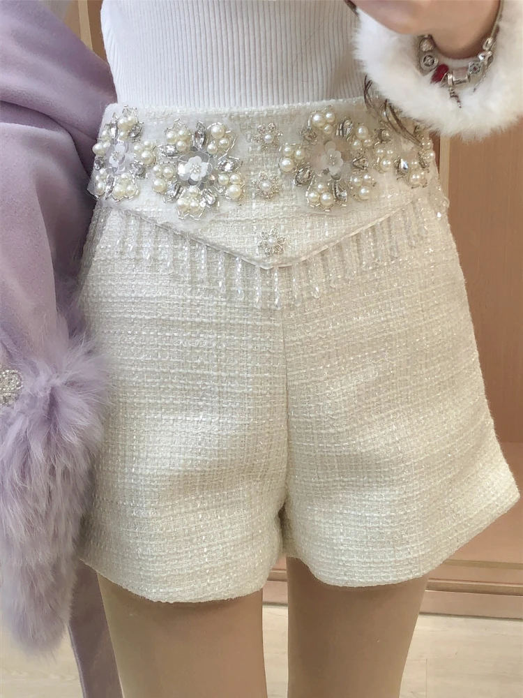 

Woolen Shorts for Women Fall Winter Wear Heavy Industry Beads Rhinestones Sequined Flower Sweet Tassel High Waist Short 2023