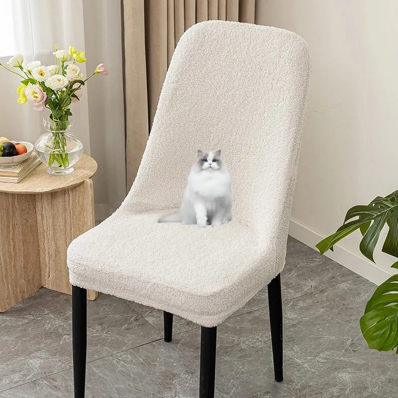 

Чехол для стула из плюша