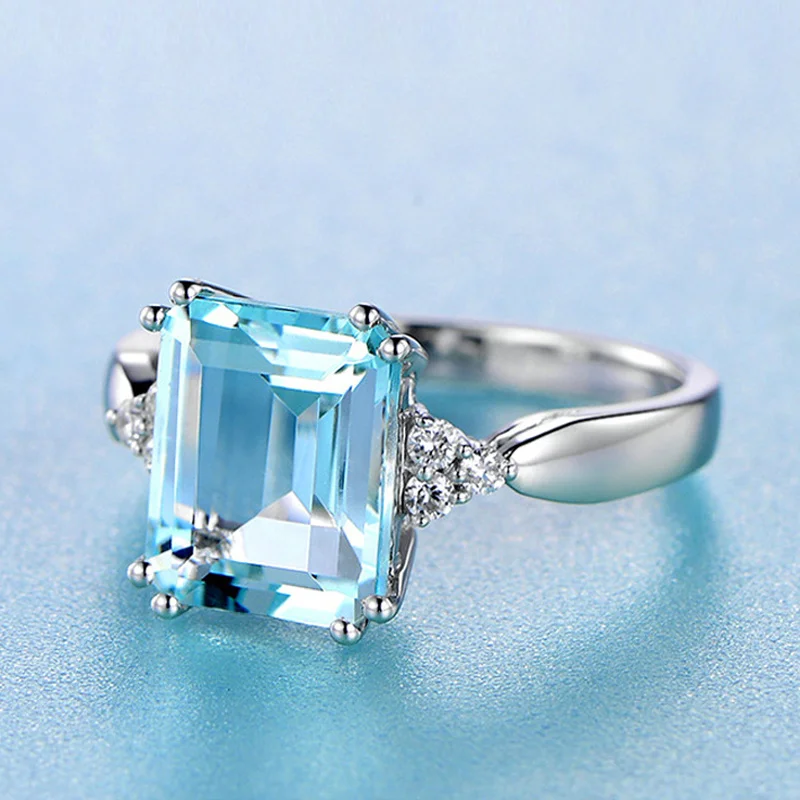 Женское серебряное кольцо с аквамарином Anillos Yuzuk