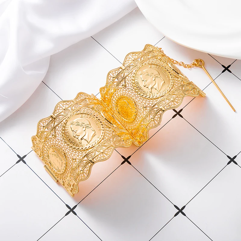 Браслет в арабском стиле большого размера с полым браслетом золотого цвета