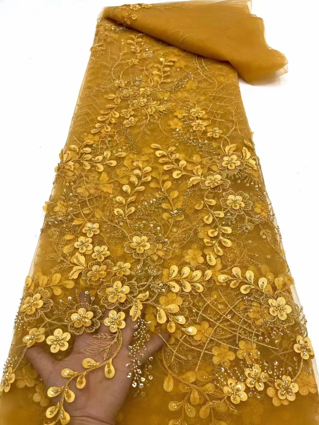 

2023 Latest High Quality Elegant 3D African Embroidery Tulle with beads lace Fabric For Wedding Party Dress