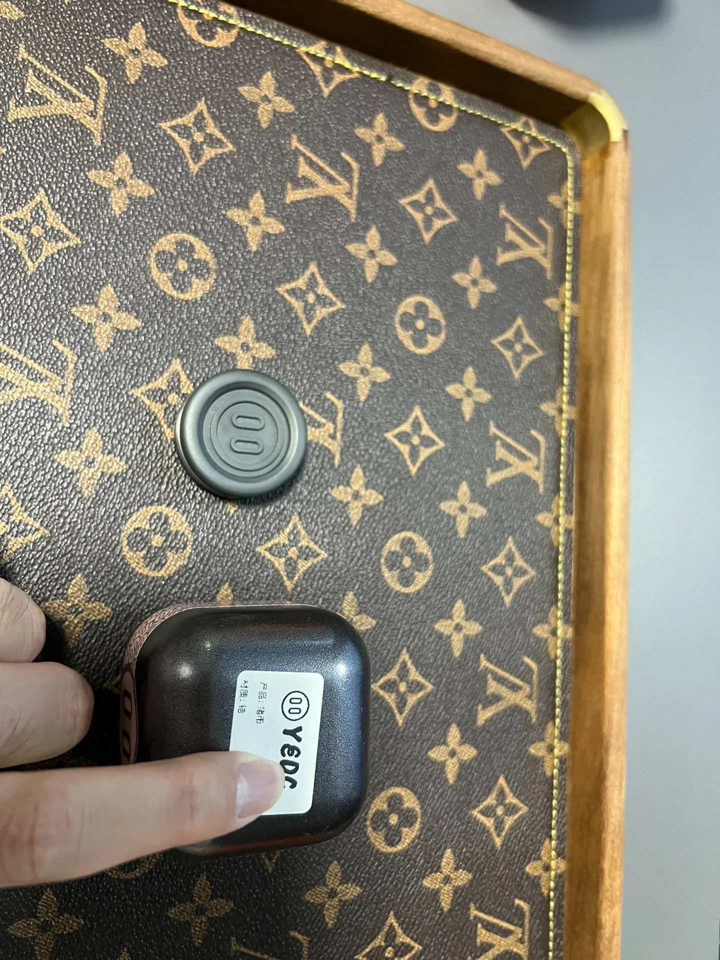 YEDC Циркониевая монета-свинья Титановая средняя трещотка и полипропиленовая