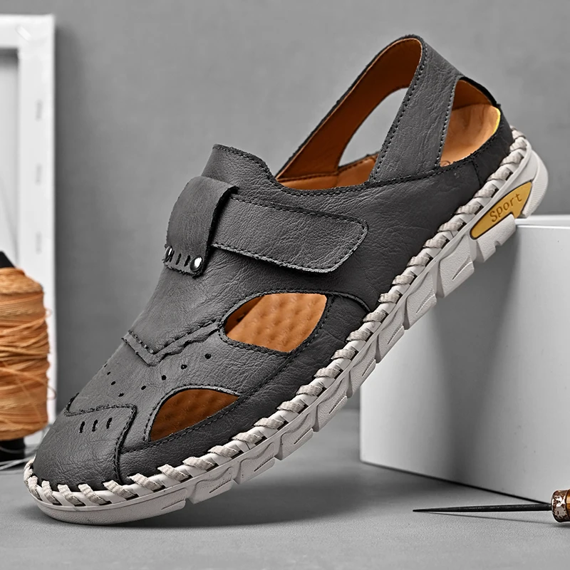 

2022 New Soft Sandales Breathable Handmade Footwear Outdoor Hollow Walking Shoes Rome Men Sandals Hook & Loop Summer Men's Shoes