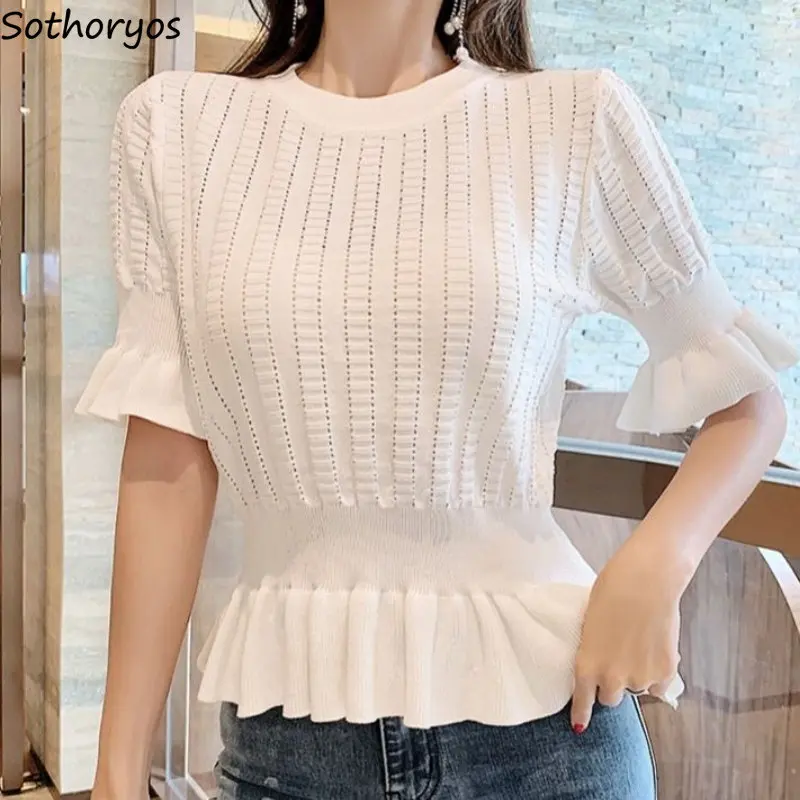 

Футболки женские с вырезами и простым рукавом-лепестком, модные Универсальные летние новые дизайнерские милые женские изящные вязаные футболки в Корейском стиле