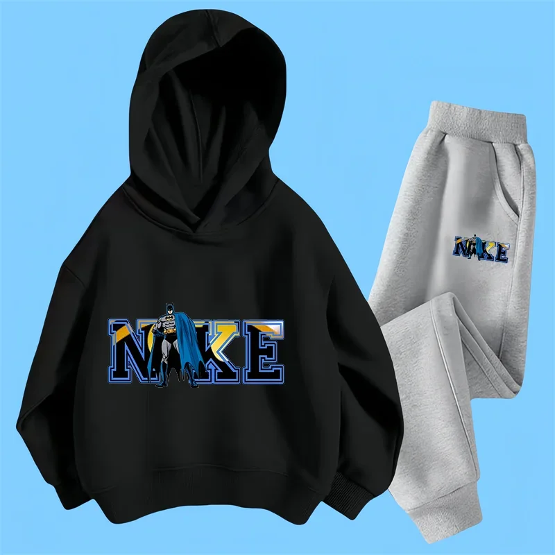 Комплект Детской Спортивной Одежды Marvel Super Heroes — Толстовка И Брюки С Кепкой Для