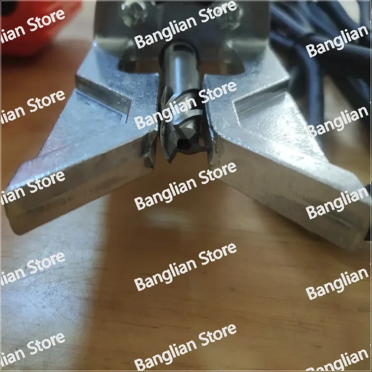 Электрические портативные инструменты для очистки углов окон и дверей с верхним