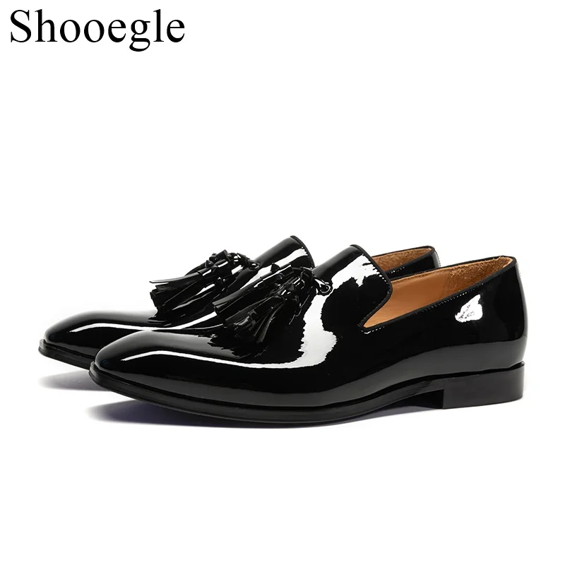 Men Dress Leather Shoes Slip on Patent Leather Mens Casual Oxford Shoe Moccasin Glitter Male Footwear Pointed Toe Shoes for Men 1 Men Dress Leather Shoes Slip on Patent Leather Mens Casual Oxford Shoe Moccasin Glitter Male Footwear Pointed Toe Shoes for Men 1