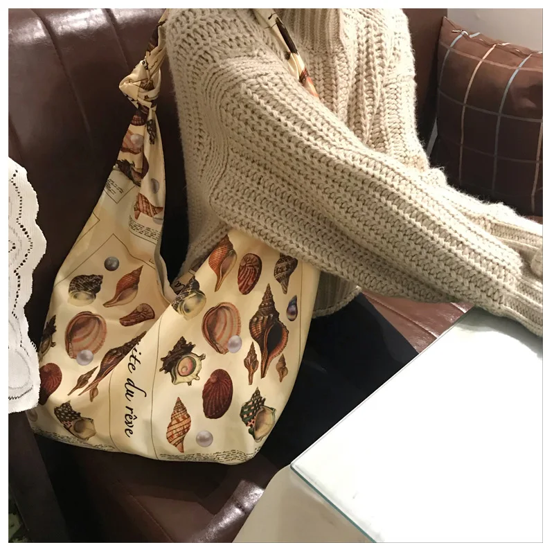 2022 New Women's Bag Handbag Double-sided Exquisite Satin Ins Single Shoulder Messenger Bag Women's Cloth Bag