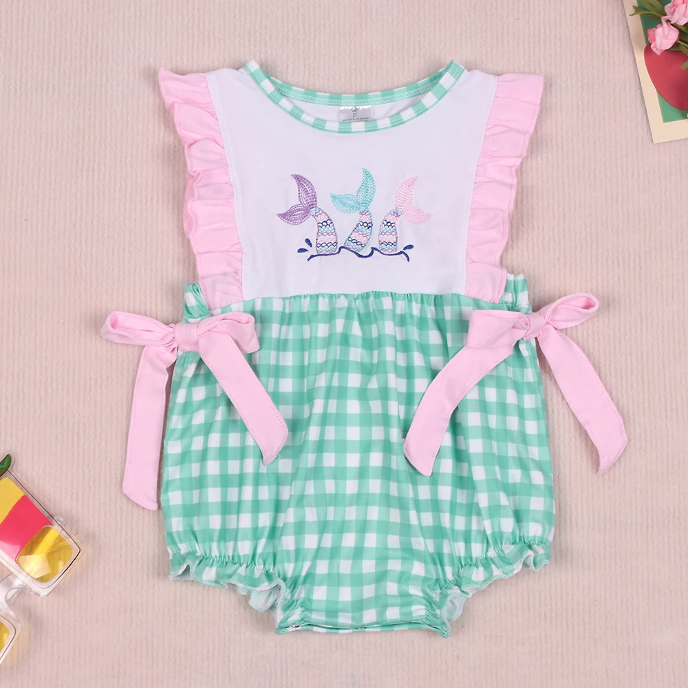 

Детский летний комбинезон с вышивкой «рыбий хвост» и круглым вырезом