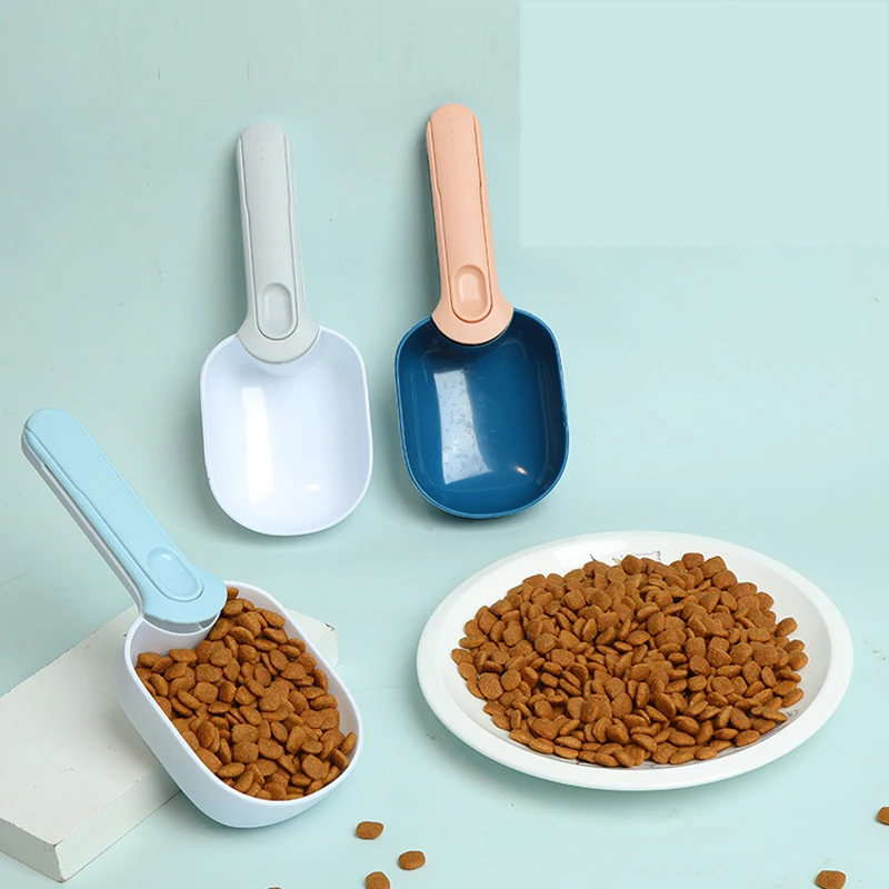 

Plastic Measuring Scoop Non-Stick Sturdy Puppy Scoop Bag Clip Long Handle Pet Scoop for Dogs Cats Birds Dog Food Feeding Spoon