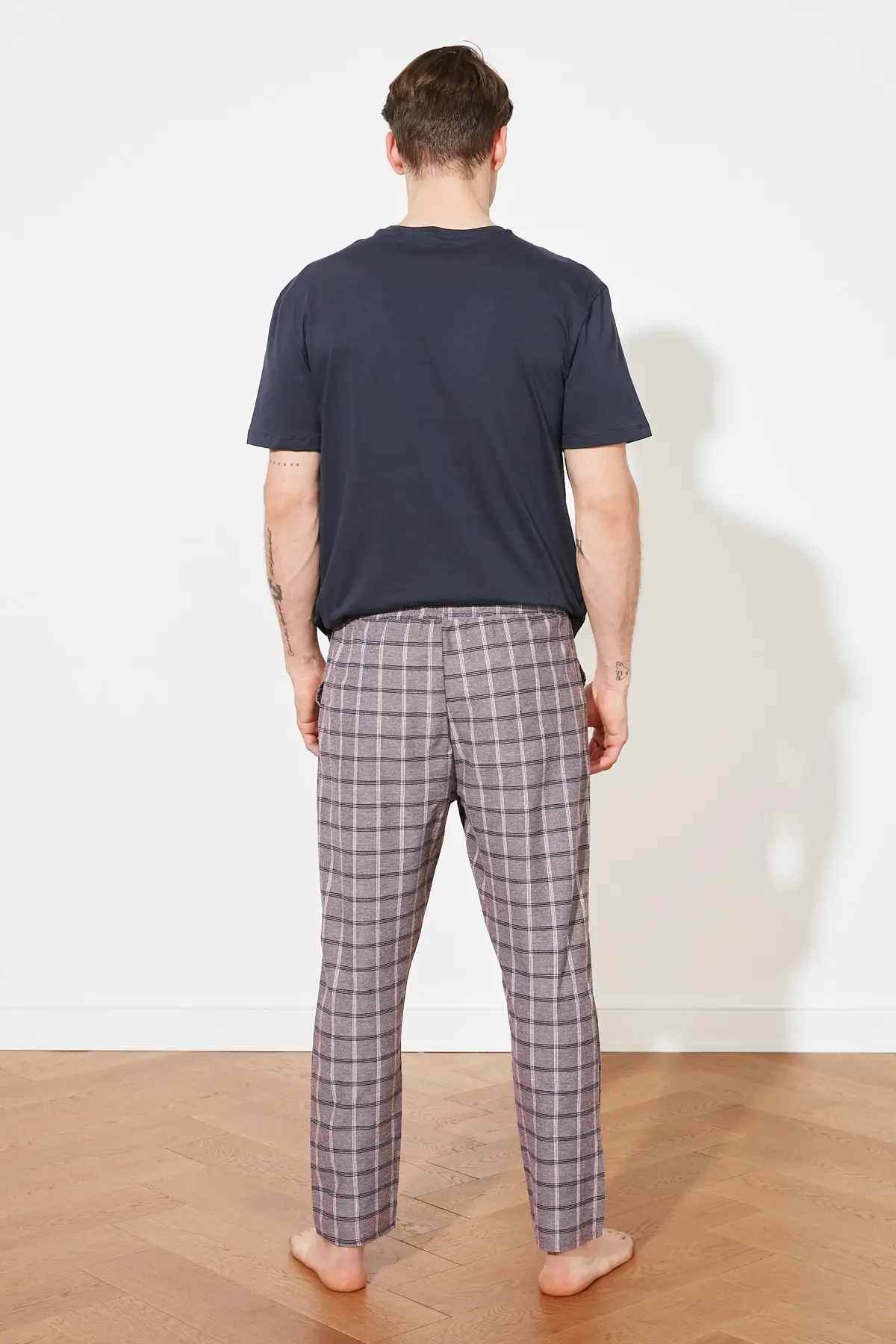 

Trendyol Plaid Woven Pajamas set THMAW21PT1083