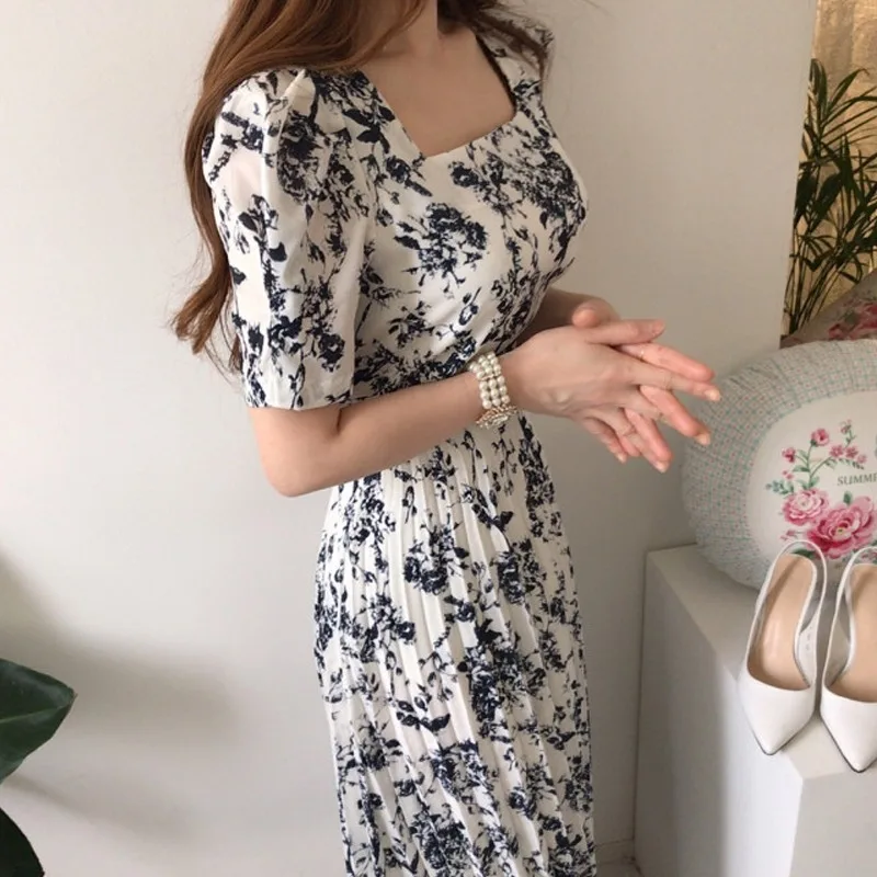 

Ladies Cottagecore Dress Summer Elegant Ladies Print Slim Short-sleeved Pleated Lace-up Waist Slim Long Skirt Tie Dress 2021 New