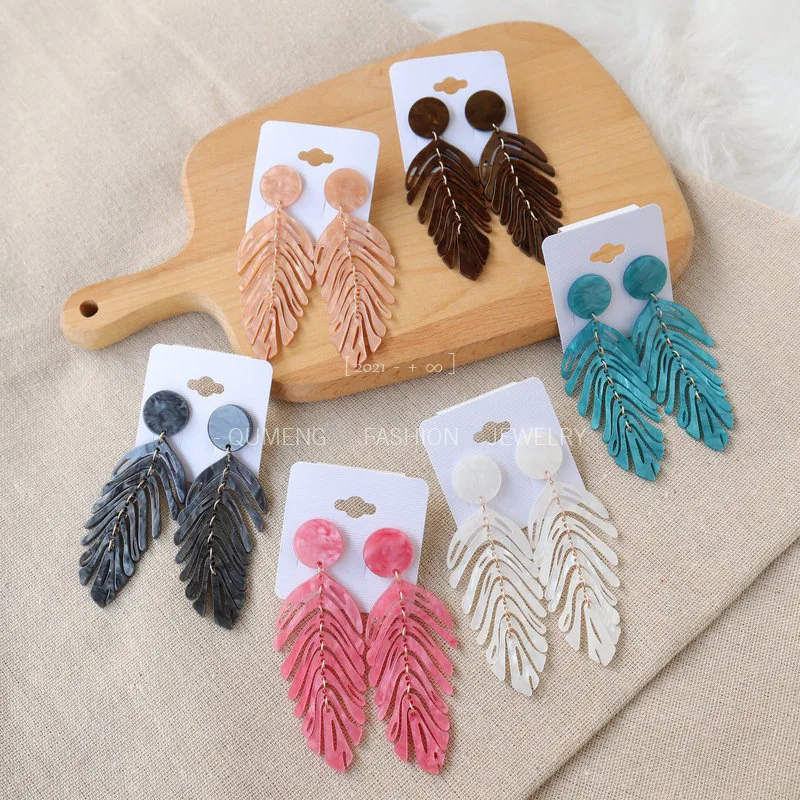 

Vintage Acrylic Leaf Earrings Long Style Aesthetic Personality Tassels Women's Earrings Tassels Novelty Earrings Gift for Her