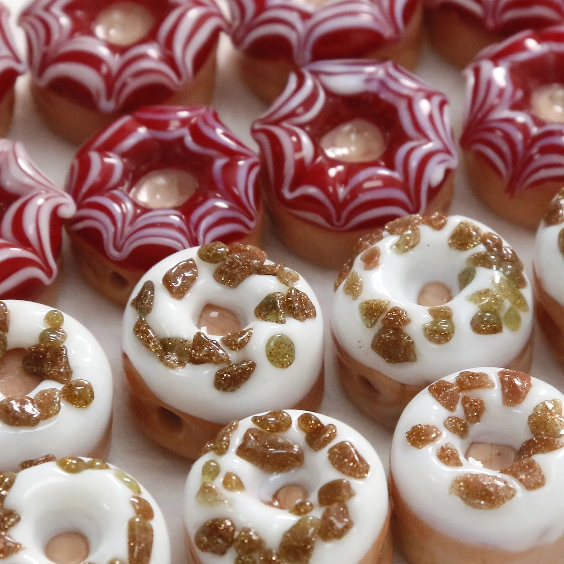 

Супер милые Искусственные стеклянные бриллианты для украшений в виде торта, подходят для модных самодельных сережек, ожерелий, браслетов, у...