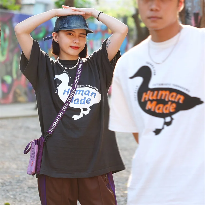 

Футболка с графическим принтом, с коротким рукавом