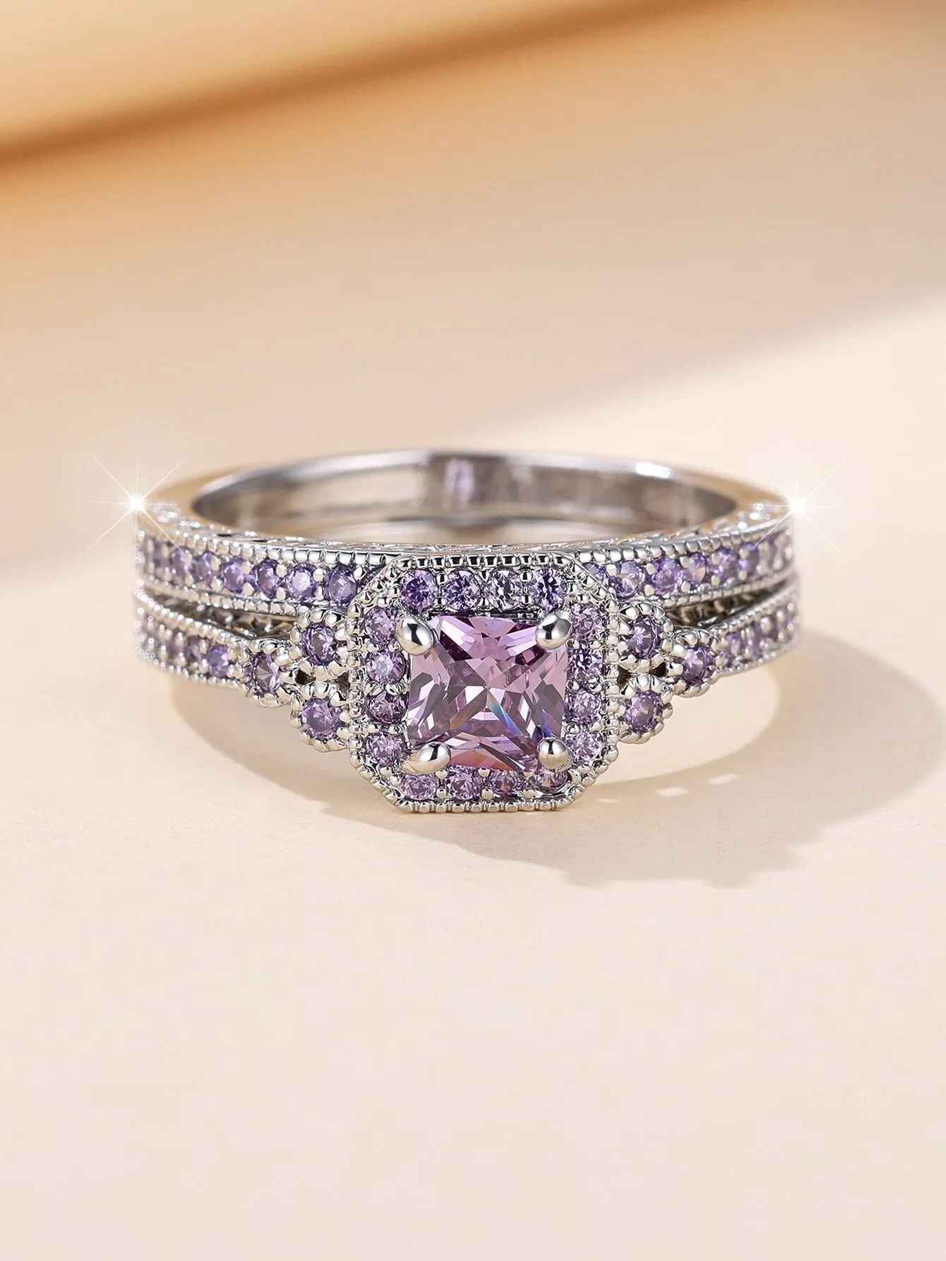 Модное кольцо фиолетового цвета с цирконом квадратное Сверкающее женское на