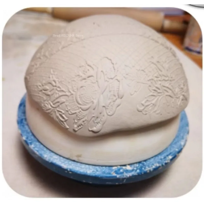 Фотоформа полукруглая из массива дерева глиняная скульптура ручной работы