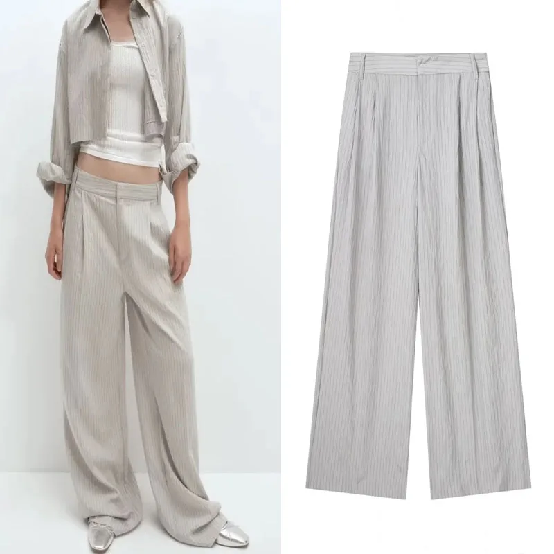 

Брюки в полоску, со средней посадкой, с широкими штанинами