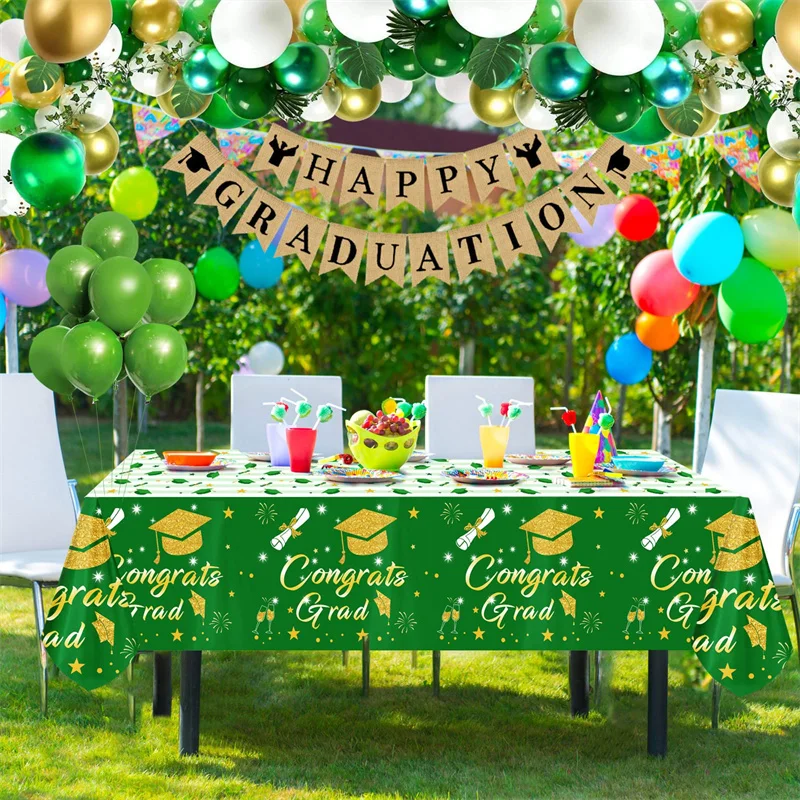 

Congrats Grad Tablecover 2022 Graduation Party Decorations Plastic Table Cloth Gold Graduation Rectangle Disposable Tablecloths