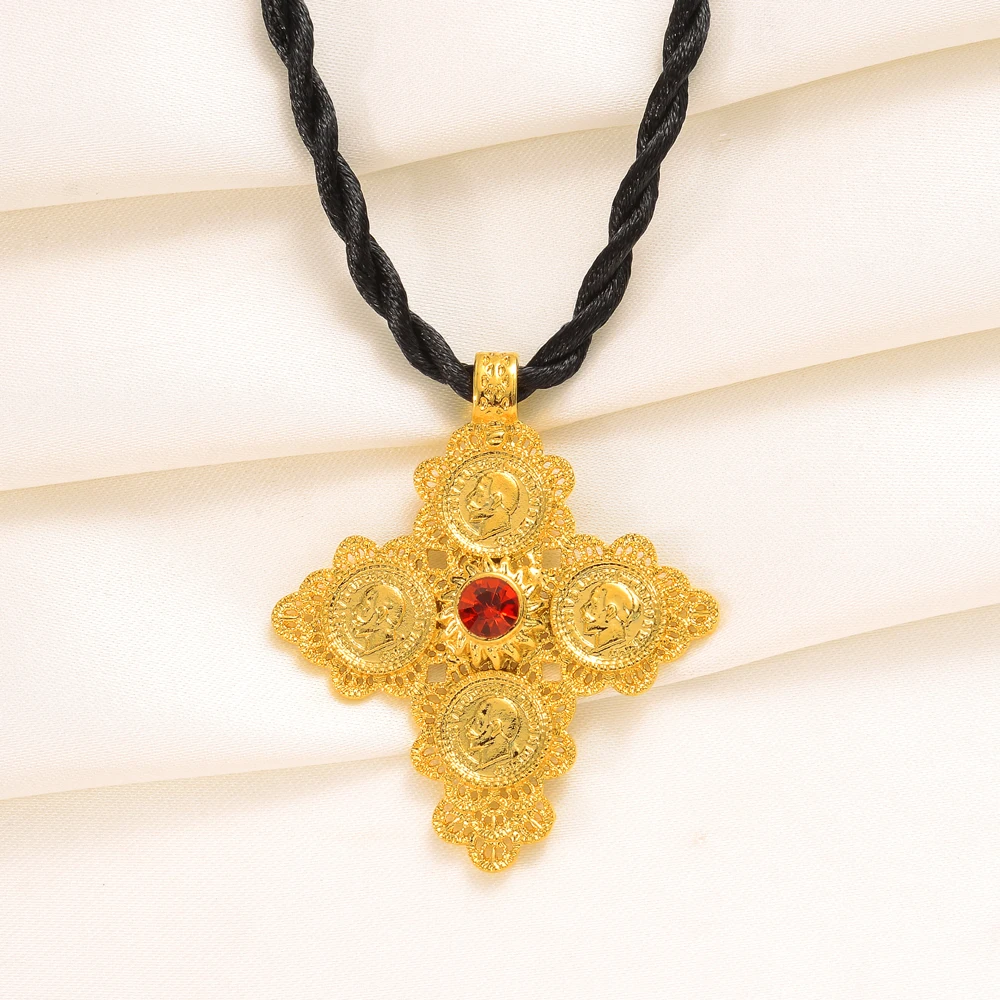 

Женское Ожерелье с кулоном в виде монеты и Креста с красным фианитом