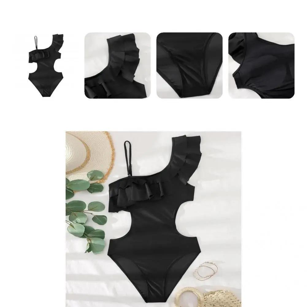 

Стильный женский купальник с открытыми плечами