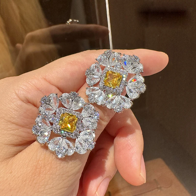 

Fairy yellow zircon flower stud earrings daily sweet fashion water drop square classic large piercing jewelry