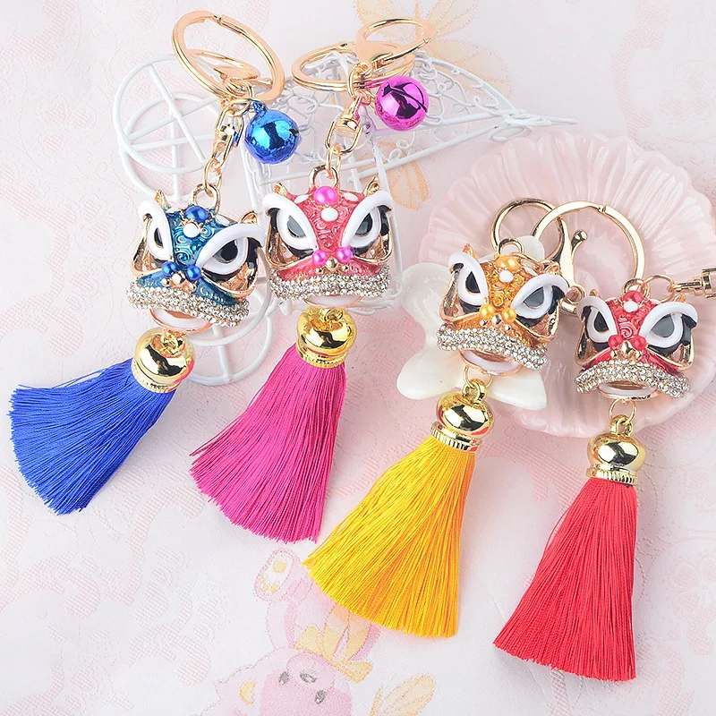 

2023 Women Keychain Dancing Lion DIY Cute Couples lucky bag Animals Pendant Creativity