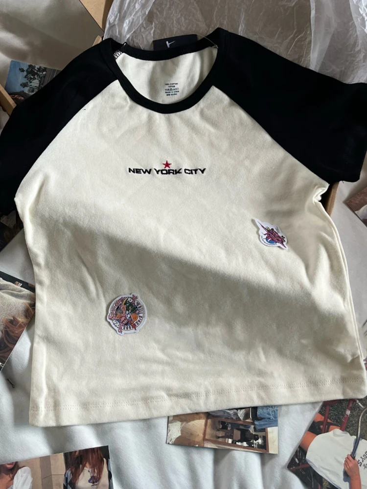 Футболка женская с Вышивкой Букв хлопковый топ круглым вырезом и коротким