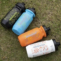 eco friendly bike kettle convenient 4 colors rainproof bpa free bicycle water bottle sport water bottle bike kettle