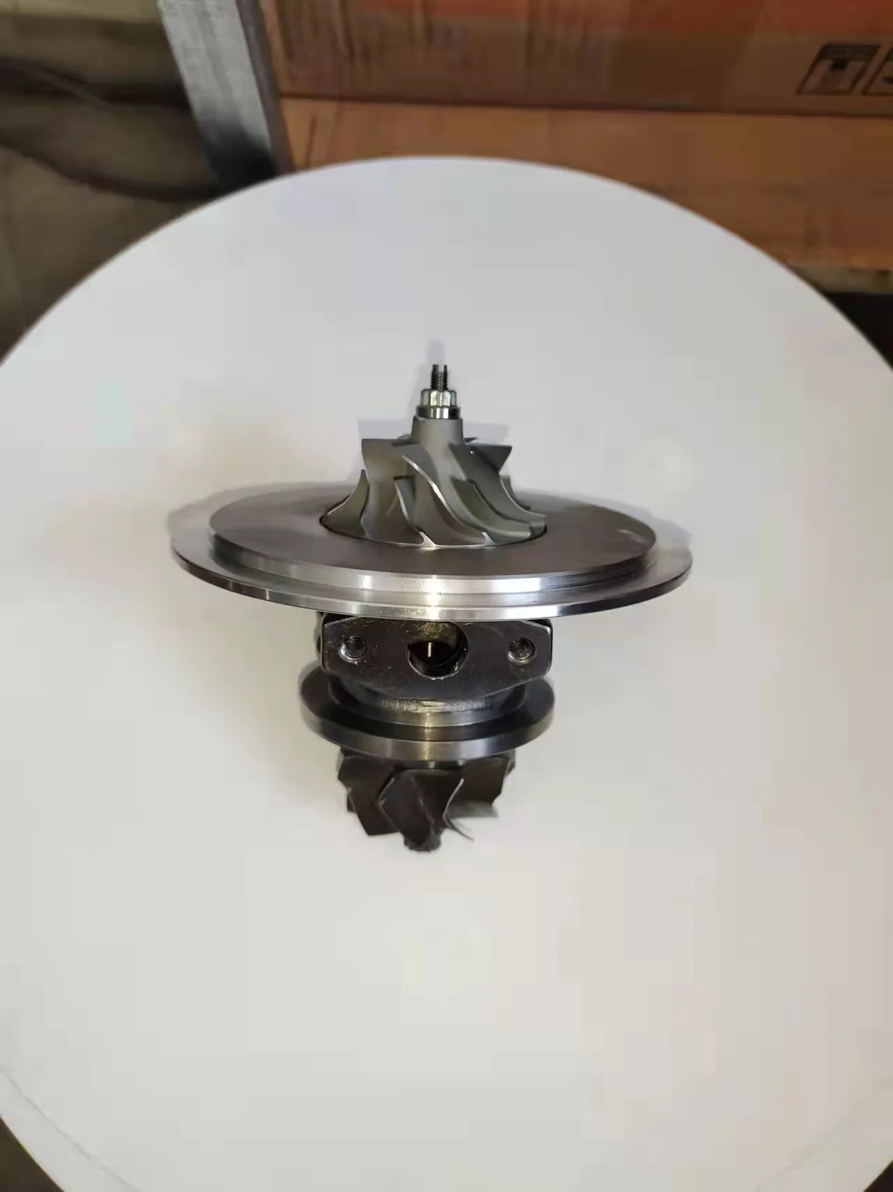 

Турбокартридж GT2256S для JCB Leyland Marshall Scout 444 JCB 320/06047 tier 320/06079 762931-0001/0002/0003/5002S