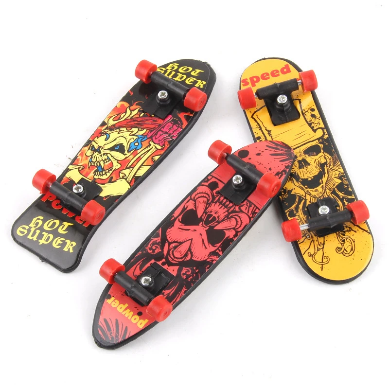

Finger Skateboard Creative Decompression Toy Children Fingerboard Random Pattern Stress Relief Toy Fidget Roller Gifts For Kids