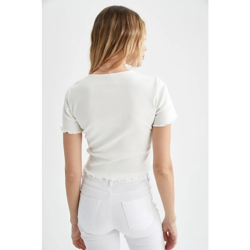 

Ruffle V-Neck Slim Fit Short Sleeve Crop Tee T Shirt Y2K Top Nostalgic Summer Women T-Shirt Anime bluz