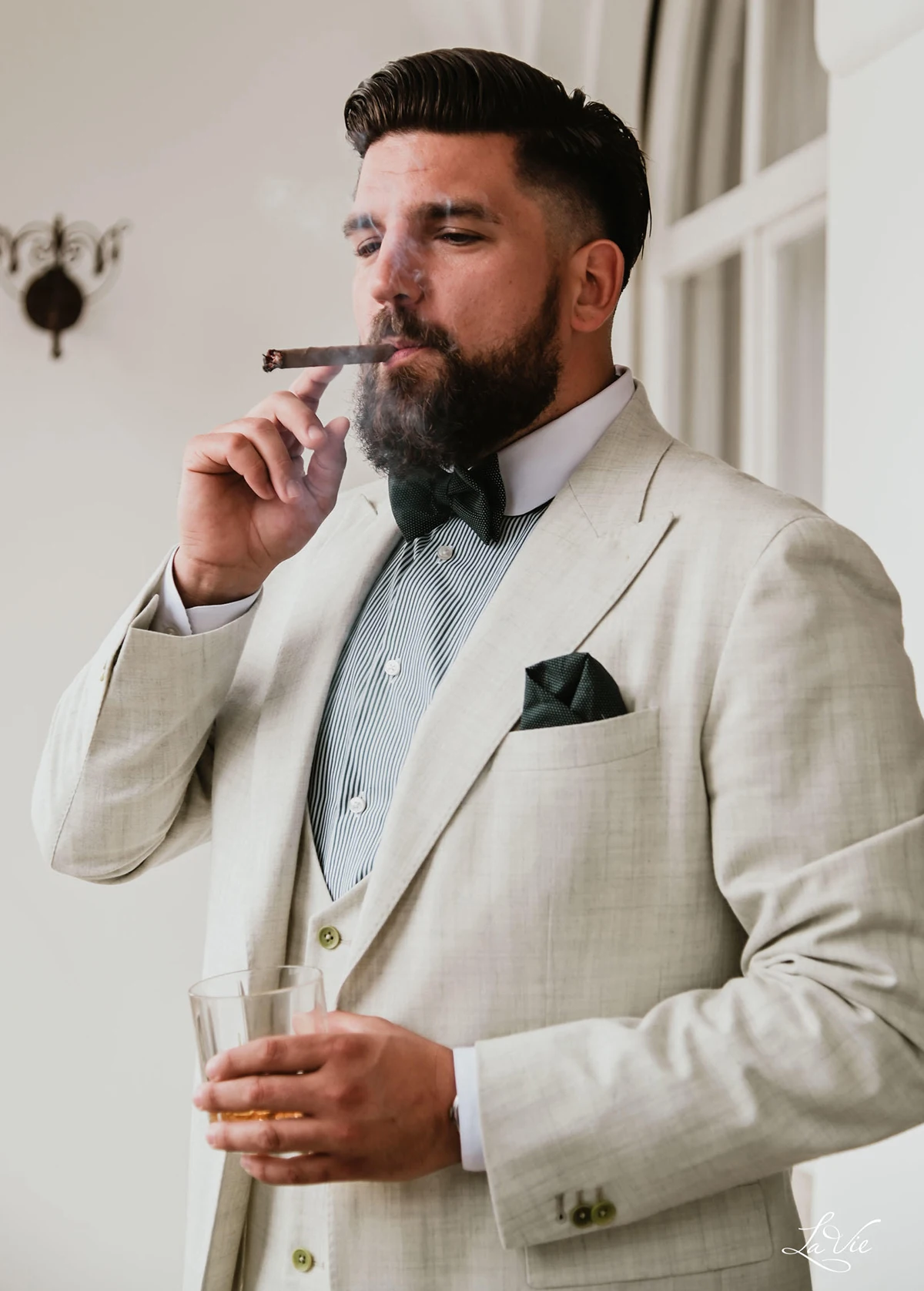 Рисунок 4 - Костюм для мужчин серый мужской