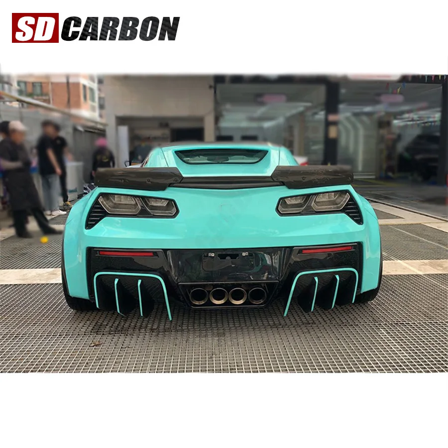 Фото Диффузоры-сплиттеры из карбона для заднего бампера Chevrolet Corvette C7 Z06 2014-2019, задний спойлер, аксессуары для тюнинга кузова автомобиля №1