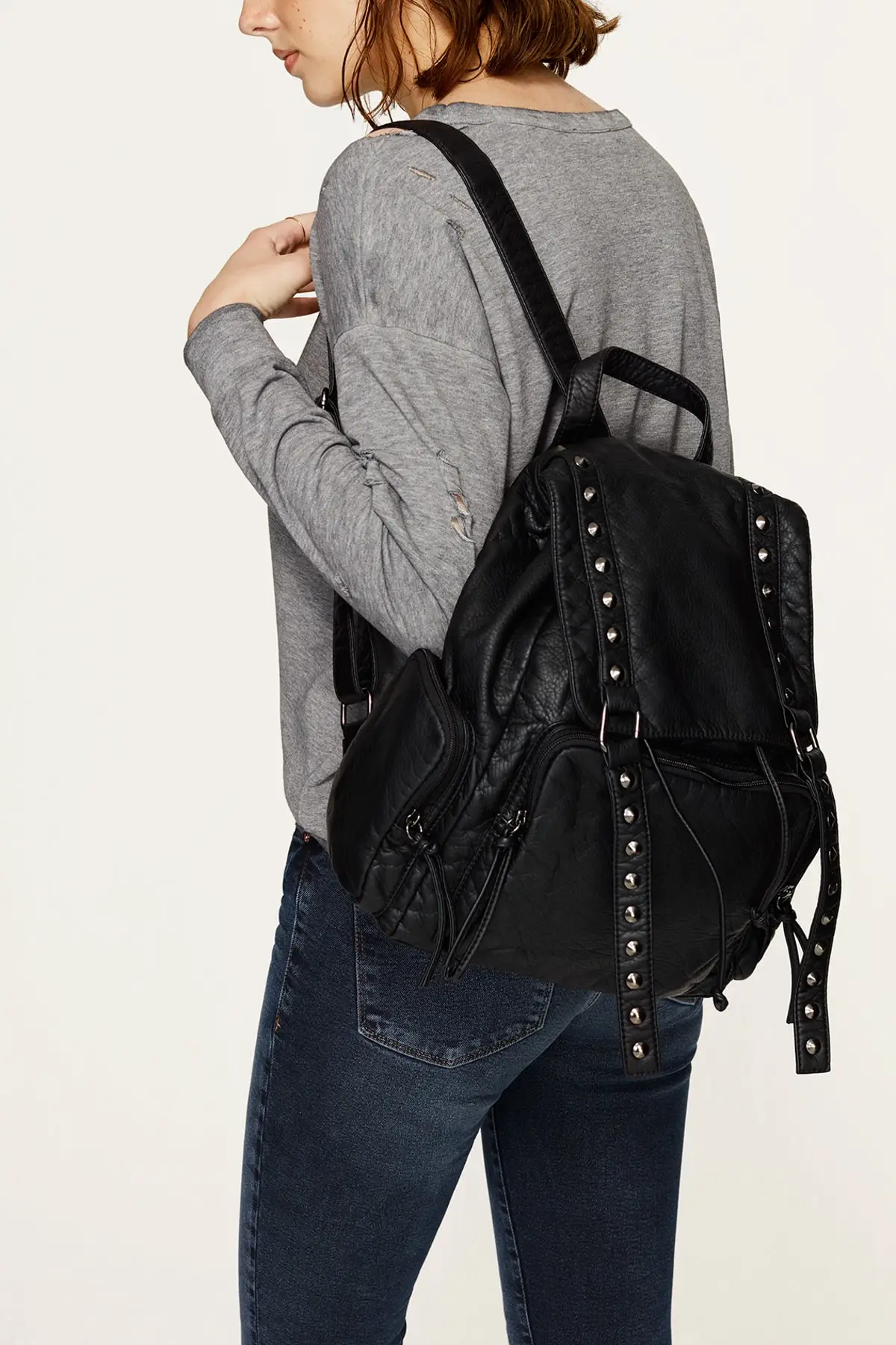 

Women's Black Leather Backpack Stapler Detailed Quality Casual Leather Fashion Punk Rivet Suitcase Simple Student Book Travel School Bag