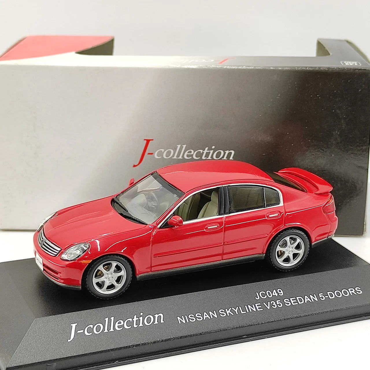 Фото Дефект поверхности краски, литой под давлением, масштаб 1:43, JC Teana V35 SEDAN 5-DOORS, модель автомобиля из красного сплава, коллекционная игрушка, подарок, сувенирный дисплей №2